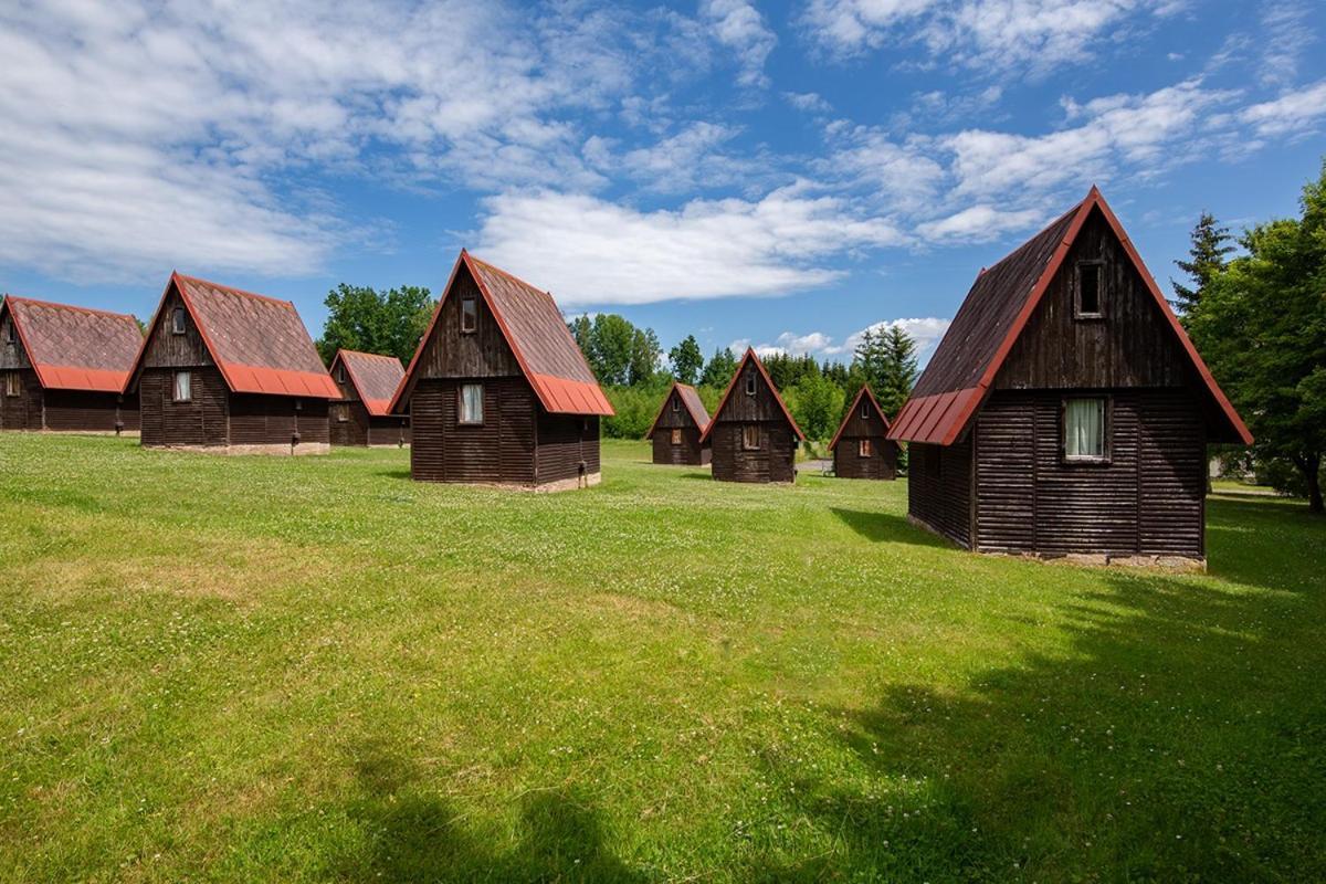 Holiday Park Vrchlabi - Lisci Farma Ngoại thất bức ảnh
