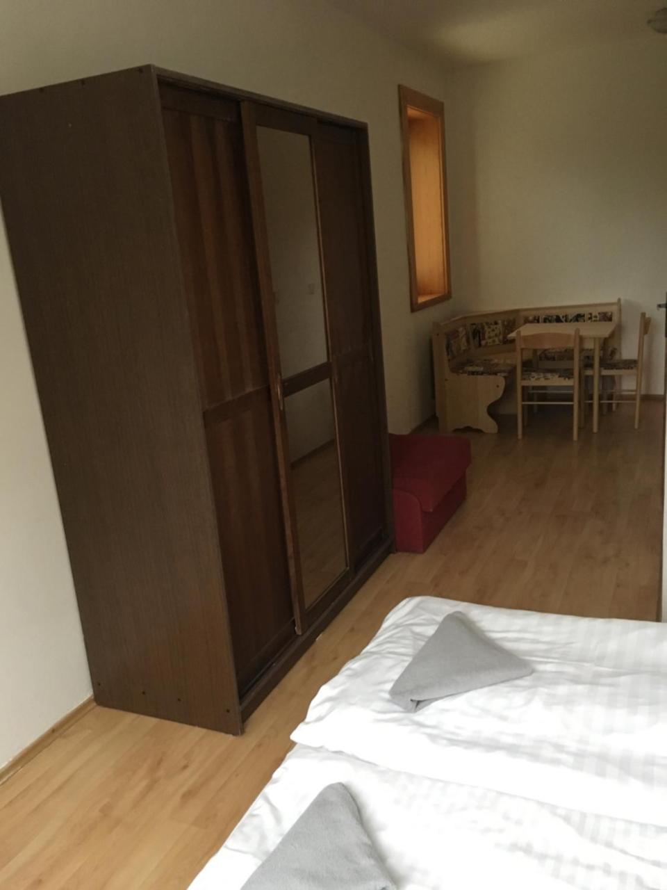 Holiday Park Vrchlabi - Lisci Farma Ngoại thất bức ảnh